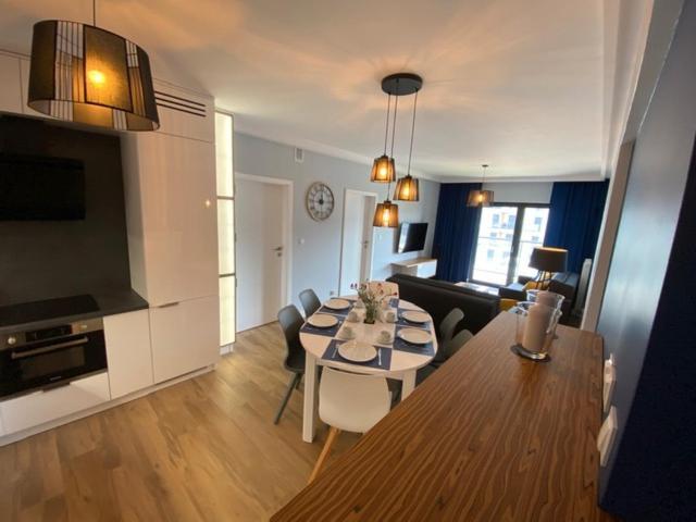 Apartament Szafirowy Gardenia Dziwnow Z Widokiem Na Morze Kültér fotó